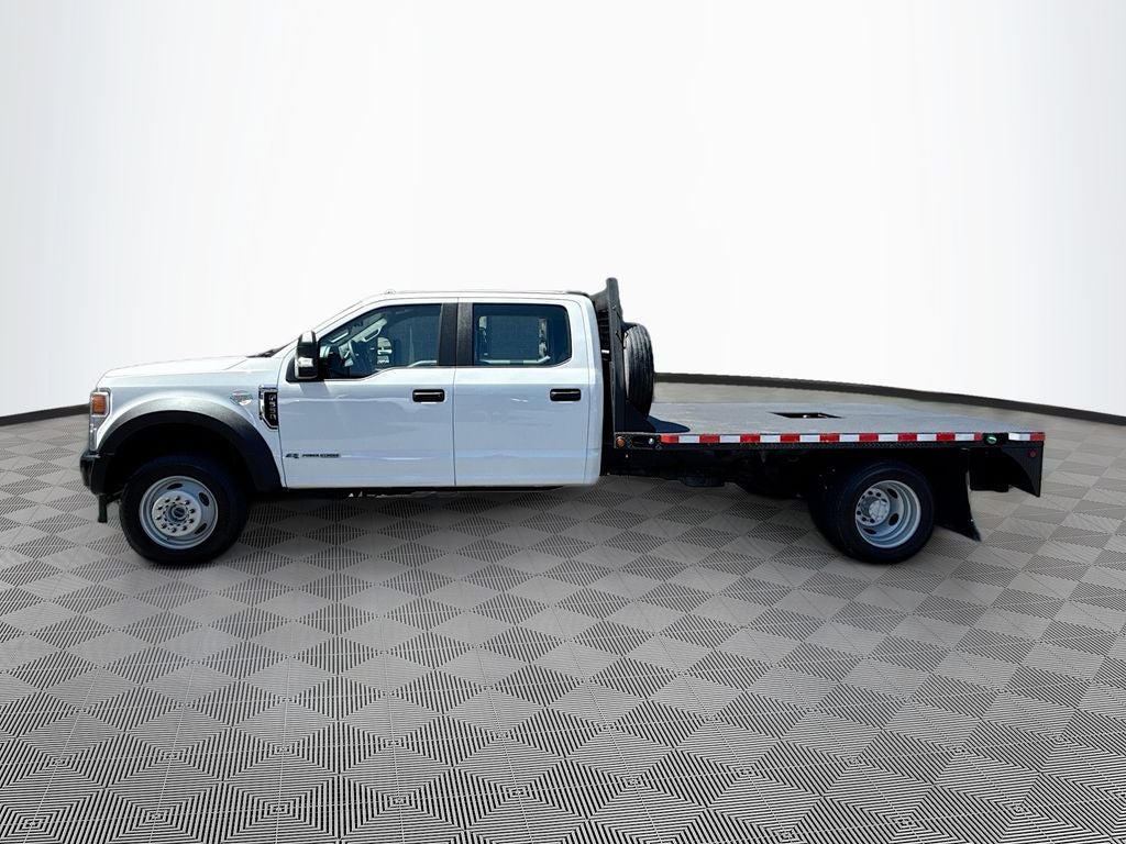2022 Ford F-550SD — interior view